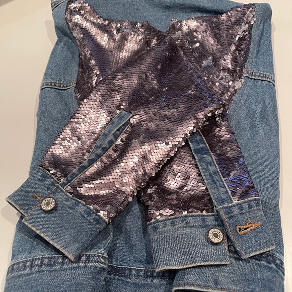 Denim jacket - Picture 4 of 5